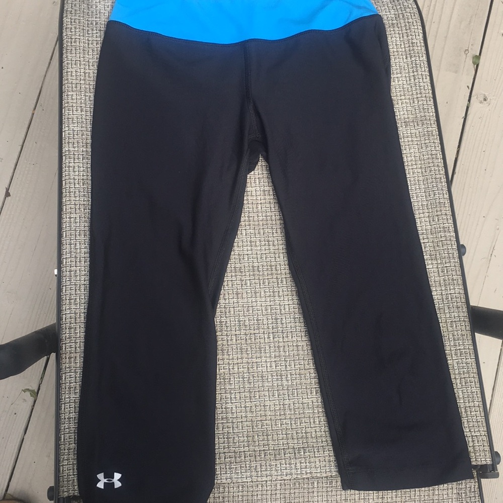 Under Armour cropped leggings